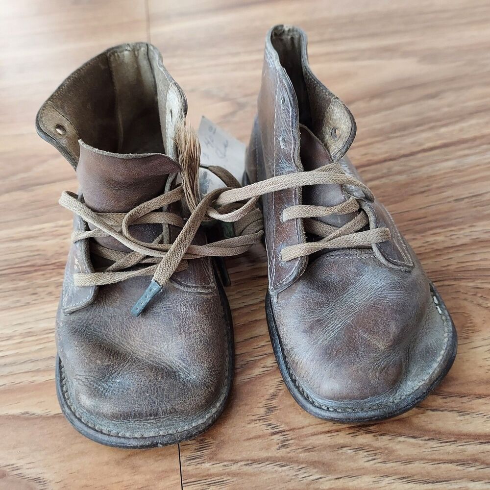 Vintage Brown Leather Baby Shoes Lace Up High Top Antique Toddler Boots 1930's
